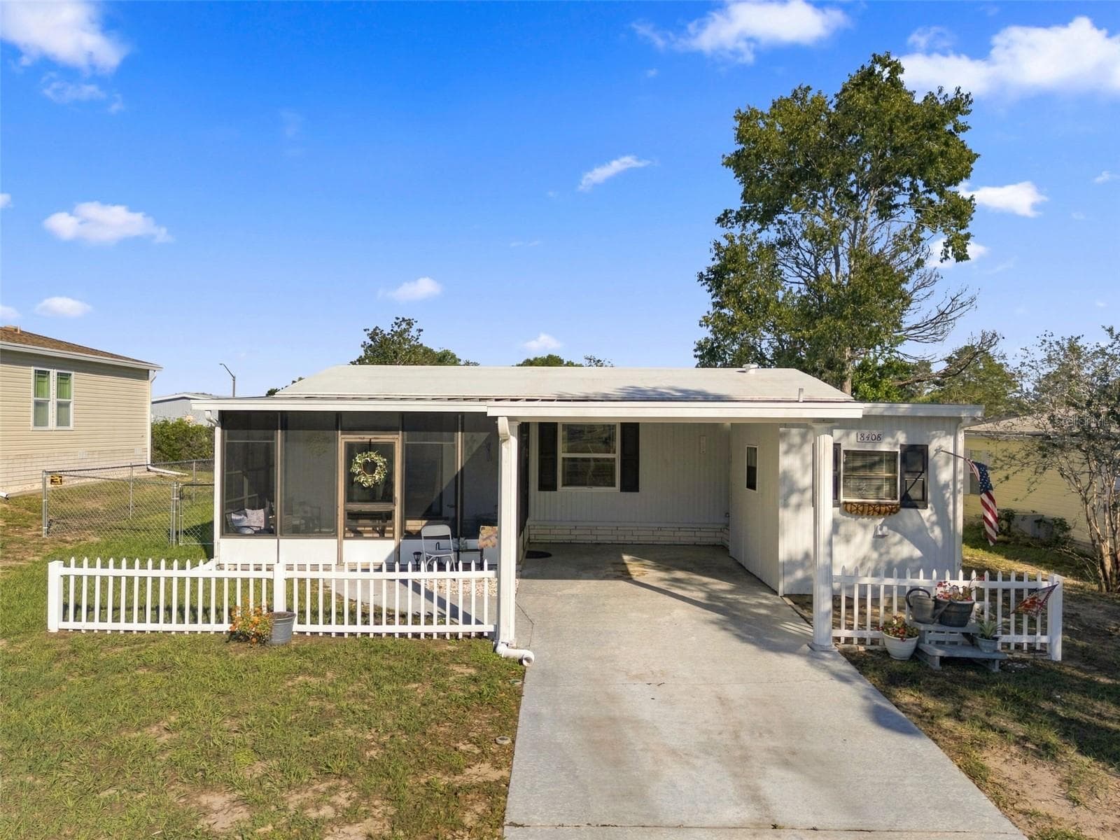 Manufactured Home at 8408 FLEETWAY AVE, BROOKSVILLE, photo 37 of 73