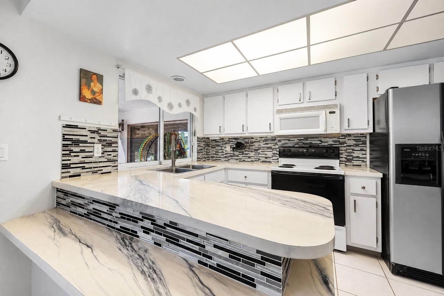 Single Family Residence at CAPE CORAL, CAPE CORAL, photo 11 of 42