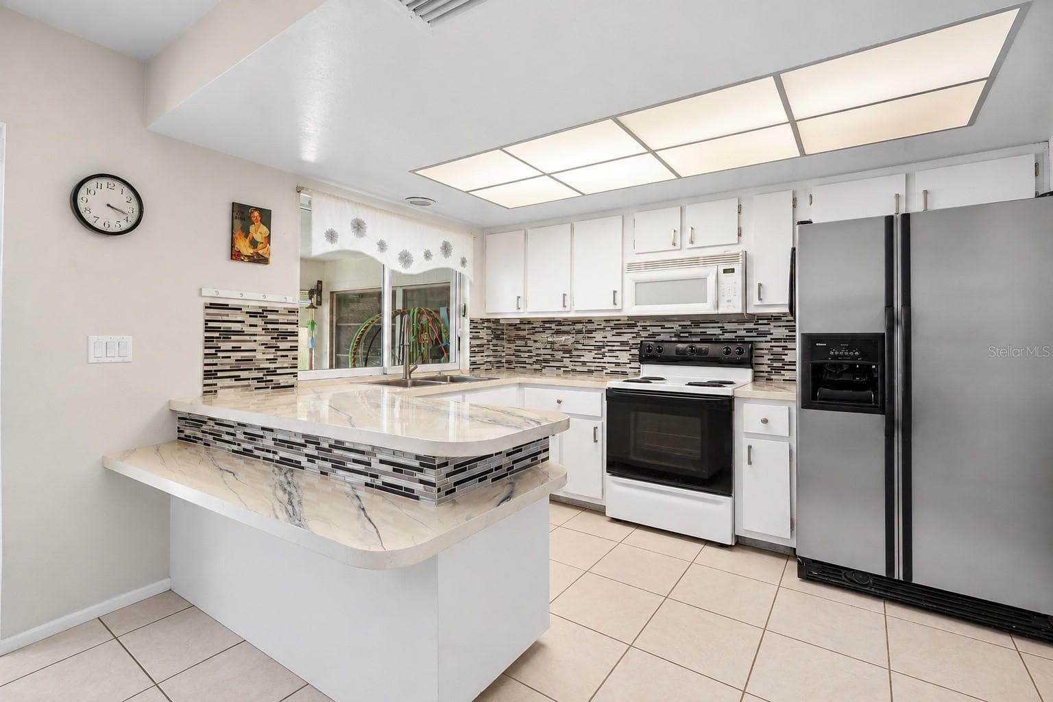 Single Family Residence at CAPE CORAL, CAPE CORAL, photo 13 of 42