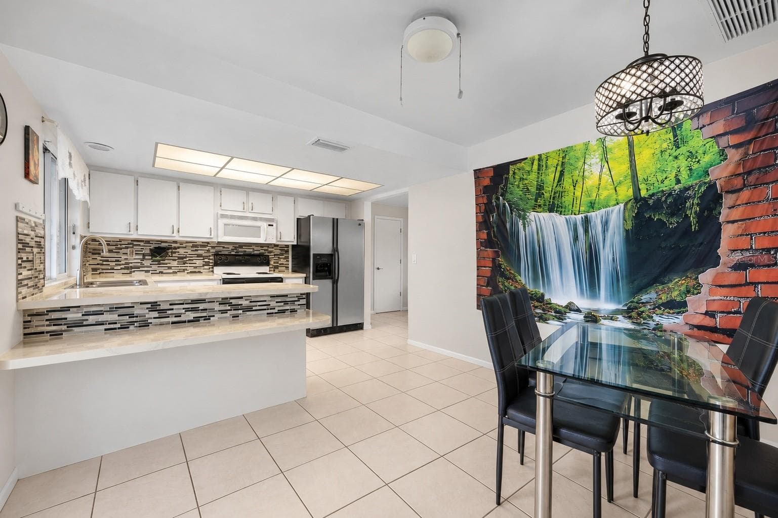 Single Family Residence at CAPE CORAL, CAPE CORAL, photo 14 of 42