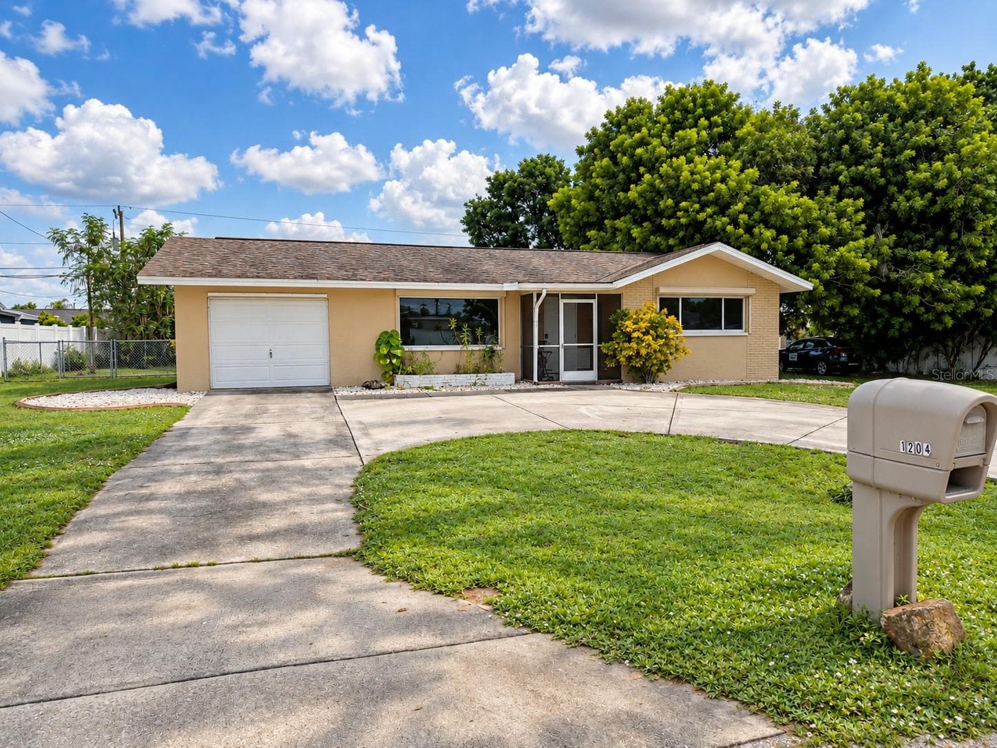 Single Family Residence at CAPE CORAL, CAPE CORAL, photo 33 of 42