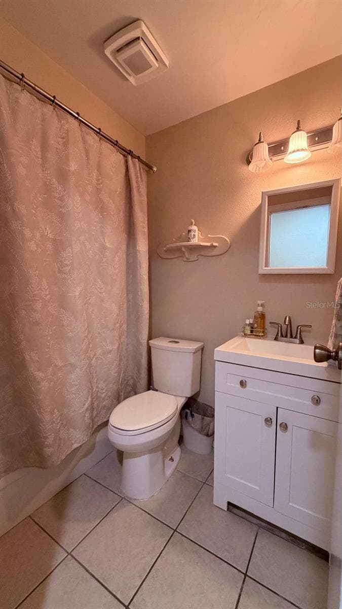 Half Duplex at 928 NEW BEDFORD DR, DELAND, photo 7 of 20