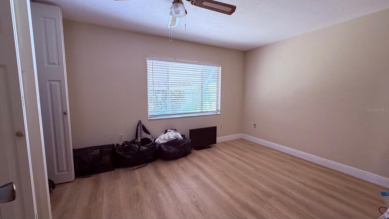 Half Duplex at 928 NEW BEDFORD DR, DELAND, photo 8 of 20