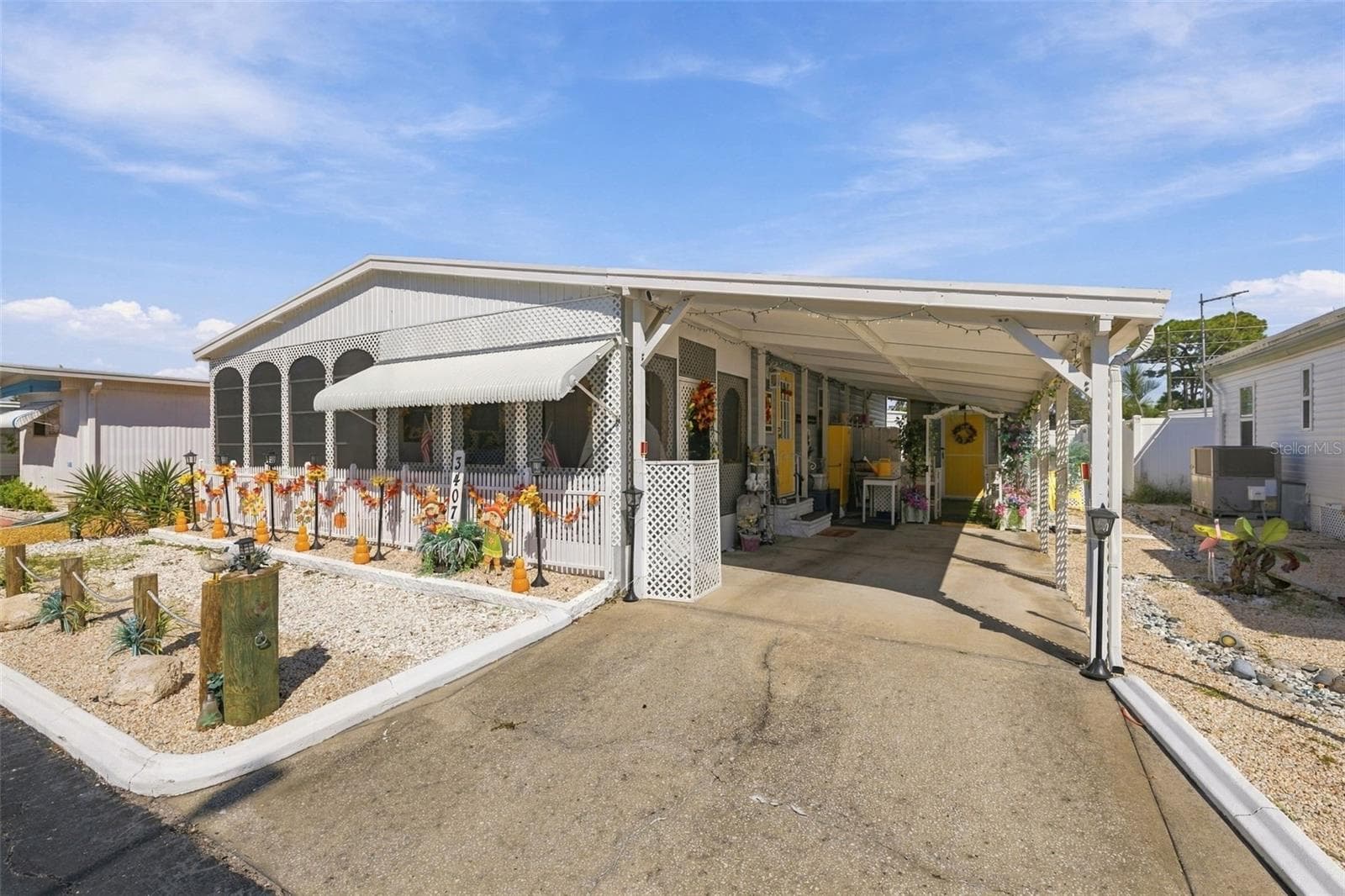 3407 TIKI DR
