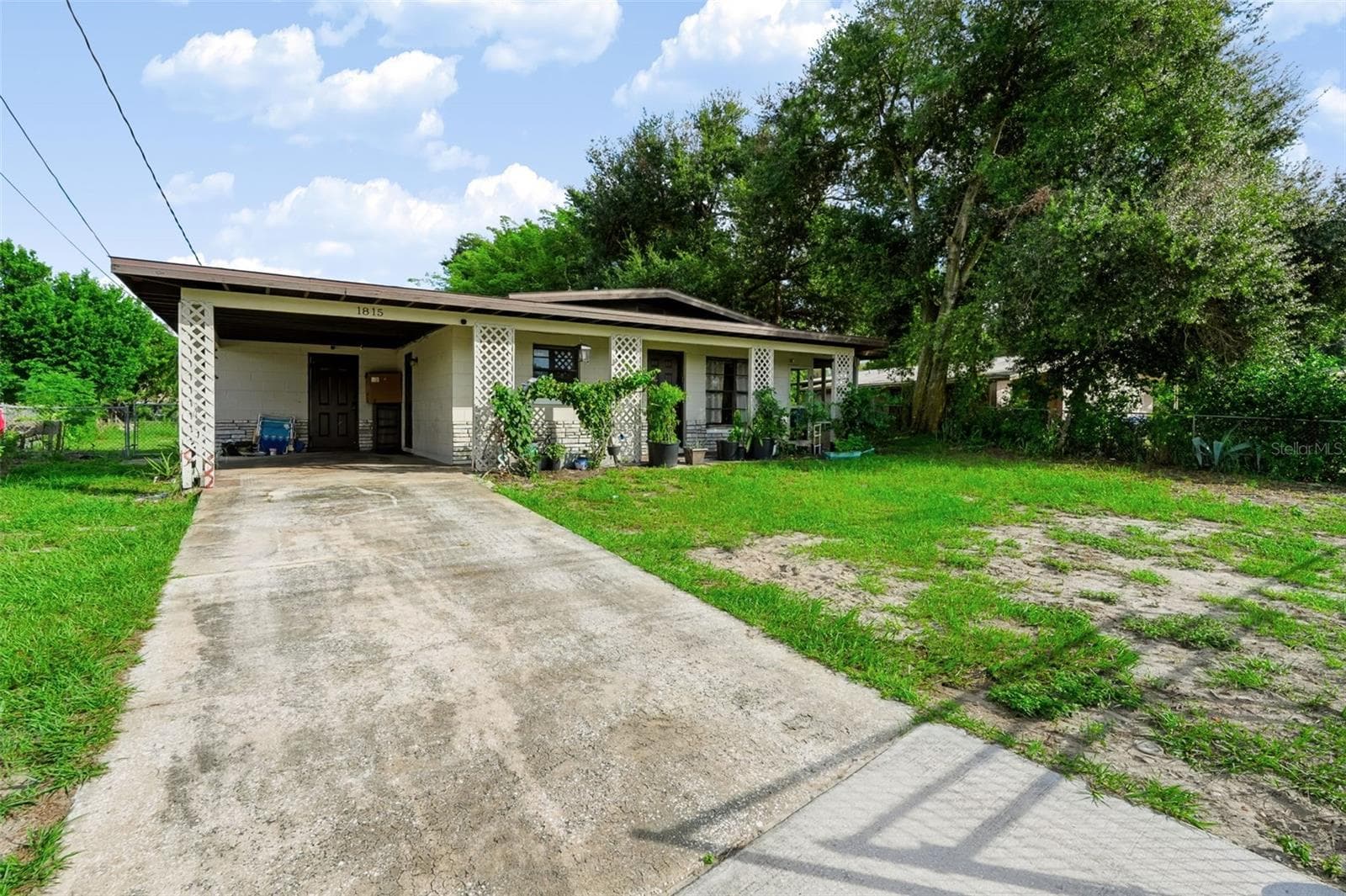 Single Family Residence at 1815 KINGSLAND AVE, ORLANDO, photo 2 of 37