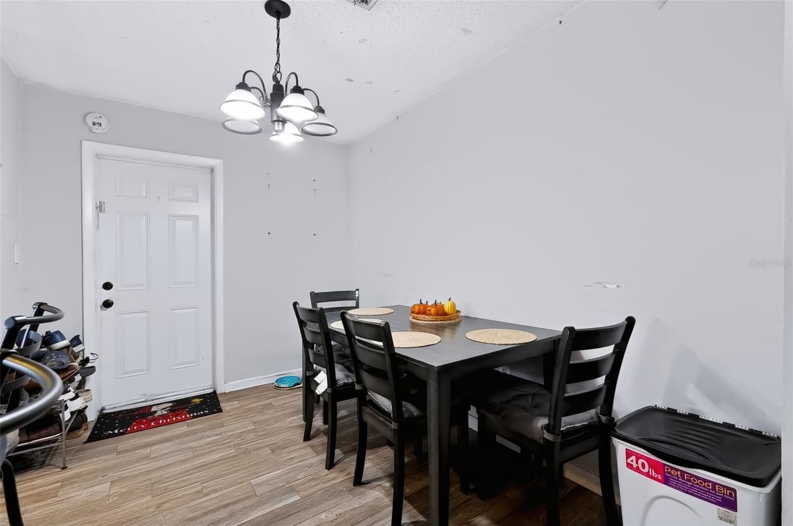 Single Family Residence at 1815 KINGSLAND AVE, ORLANDO, photo 17 of 37