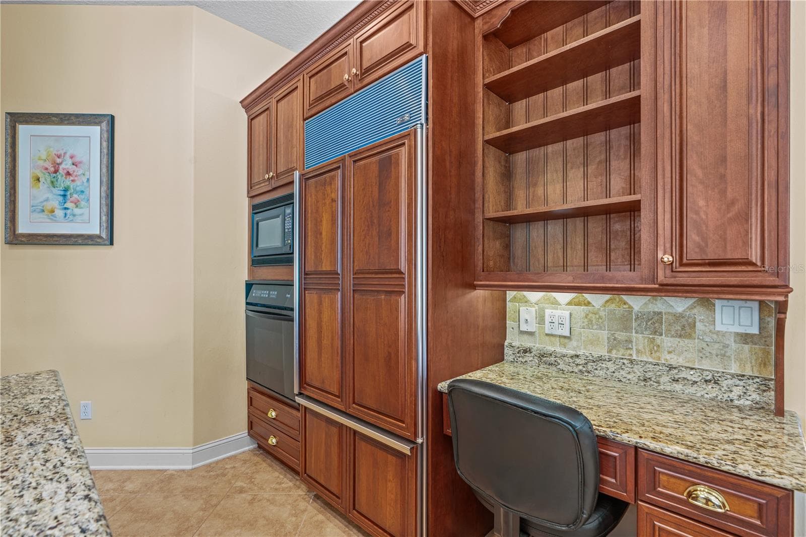 Kitchen-View Of Built-In Workspace - 1025 W HAMPSTEAD LANE LN, ORMOND BEACH