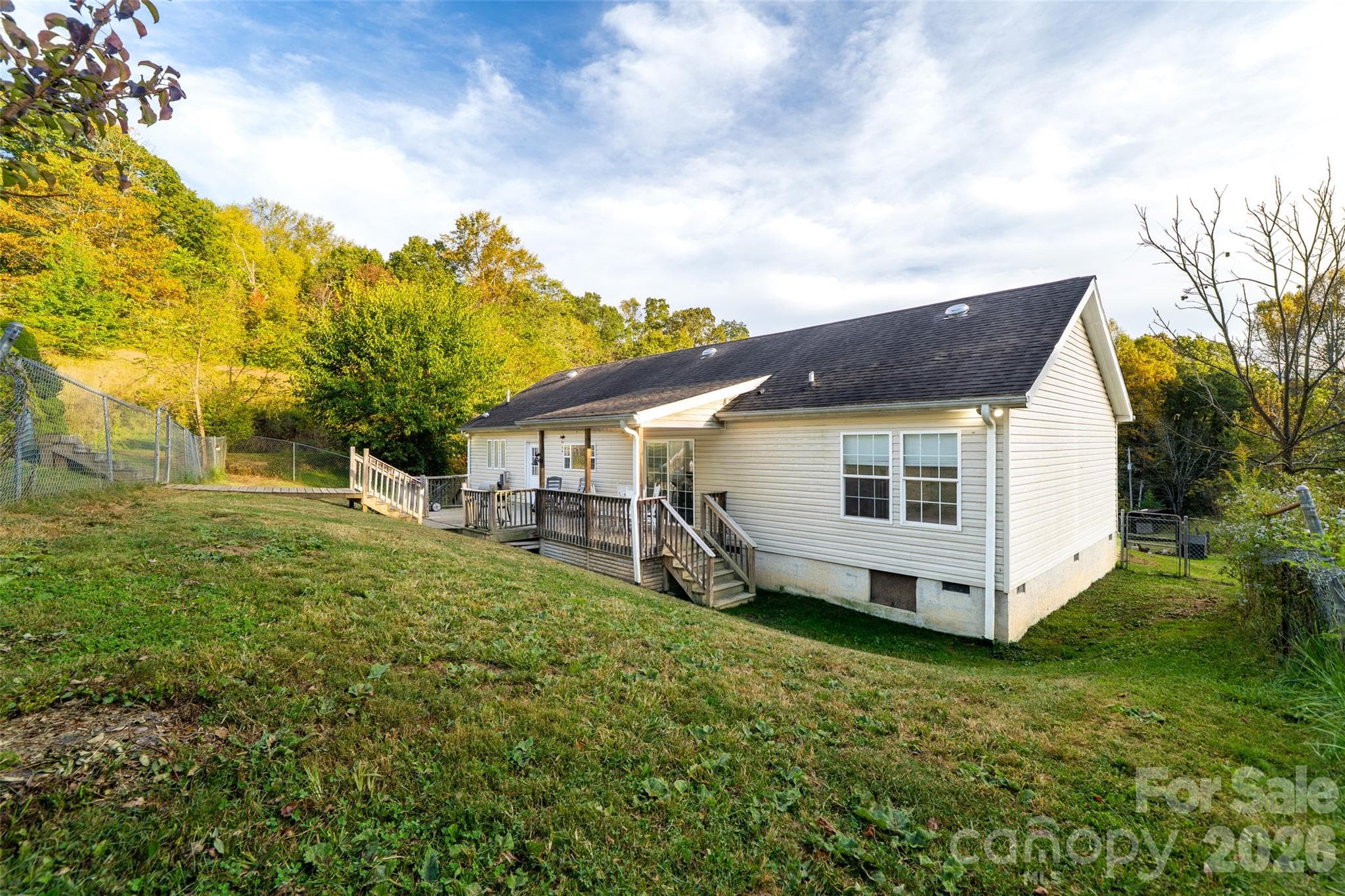 Single Family Residence at 23 Yorkie Drive, Clyde, photo 26 of 27