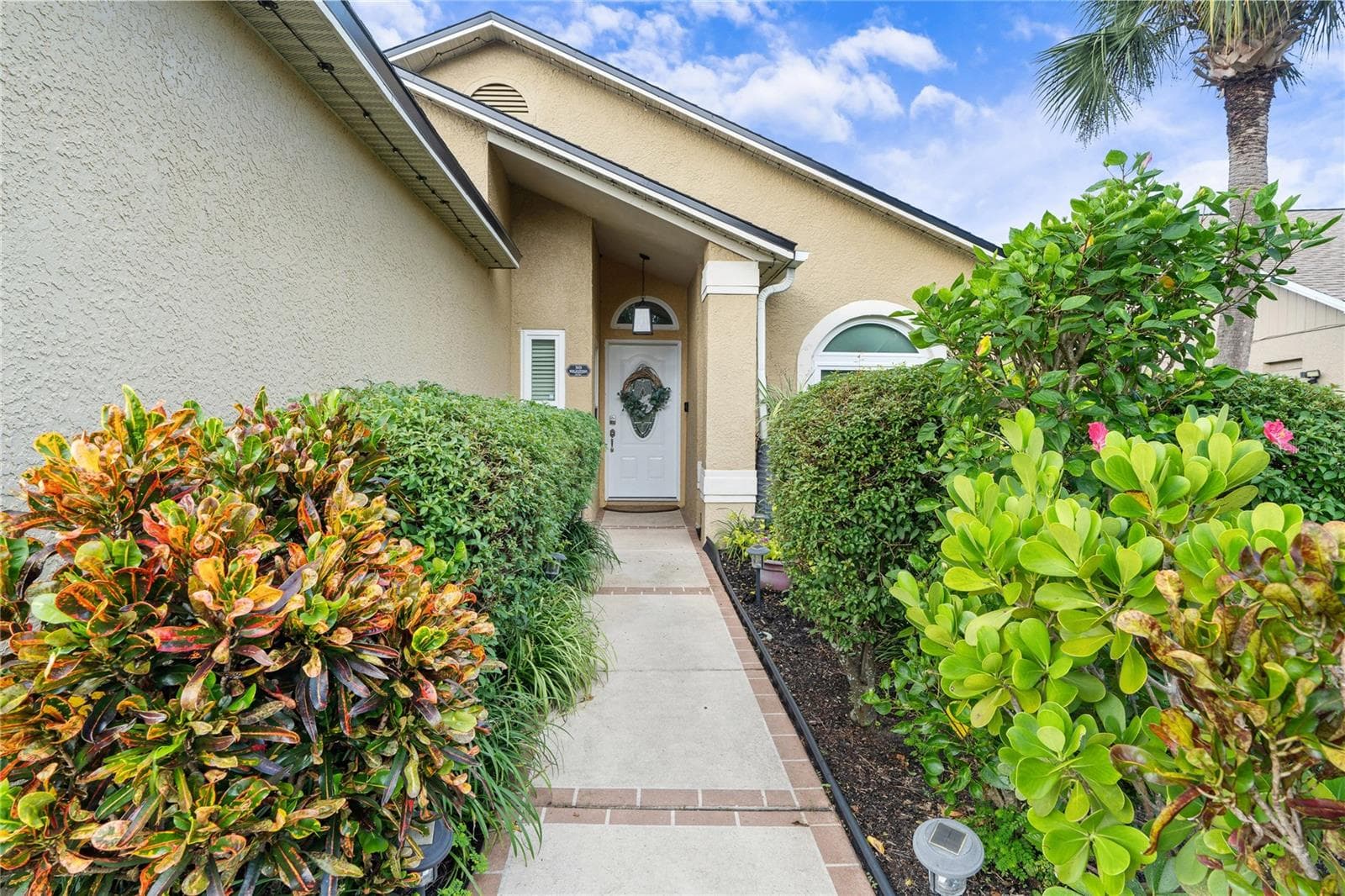 Front Entry - 8761 HUNTFIELD ST, TAMPA