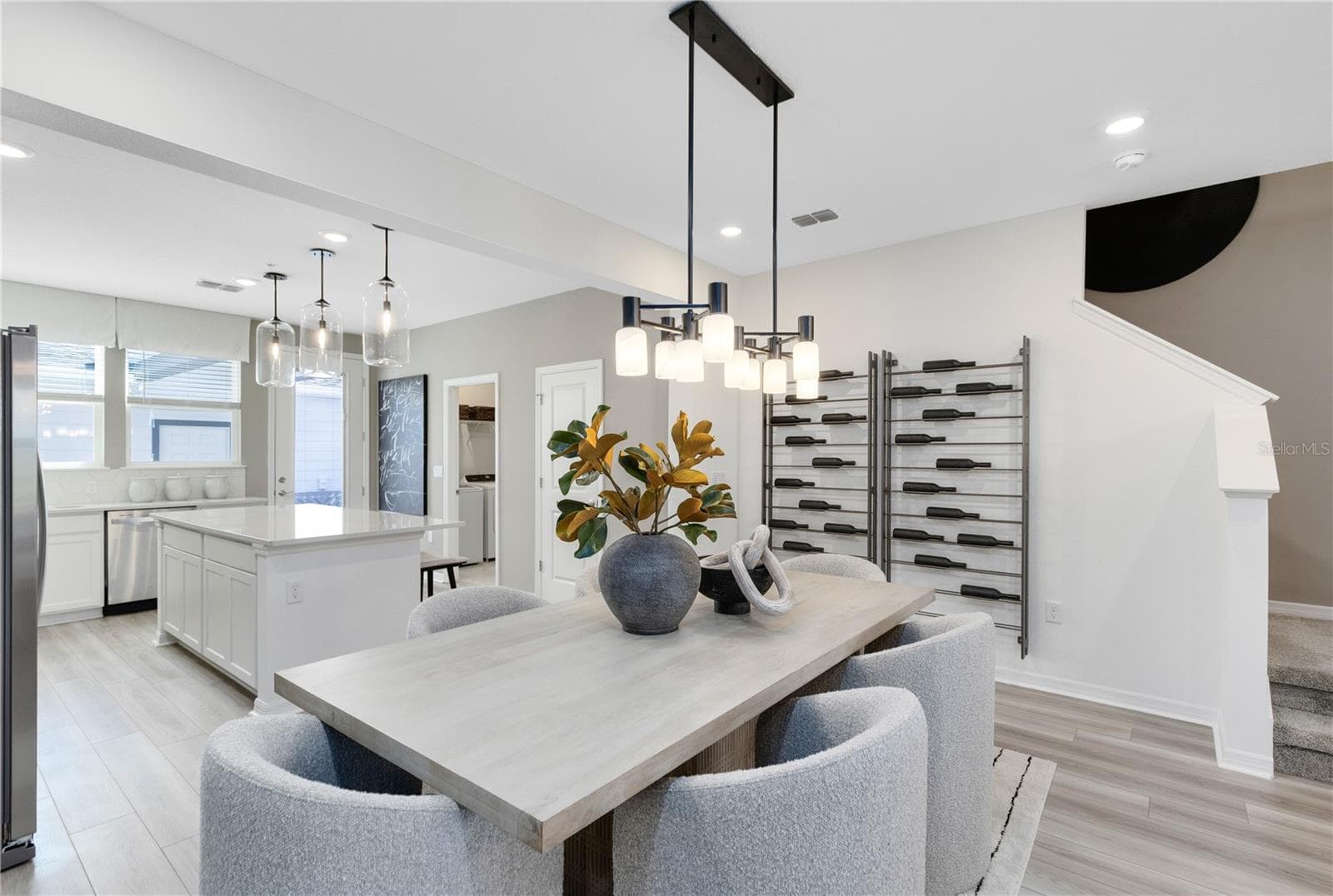 Model Home Design Only. Pictures and furnishings are for illustrative purposes only. Elevations, colors and options may vary. Furniture is for model home staging only. - 4548 ORCHARD VIEW ALLEY, CLERMONT