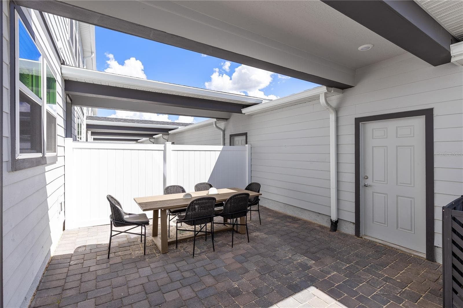 Model Home Design Only. Pictures and furnishings are for illustrative purposes only. Elevations, colors and options may vary. Furniture is for model home staging only. - 4548 ORCHARD VIEW ALLEY, CLERMONT