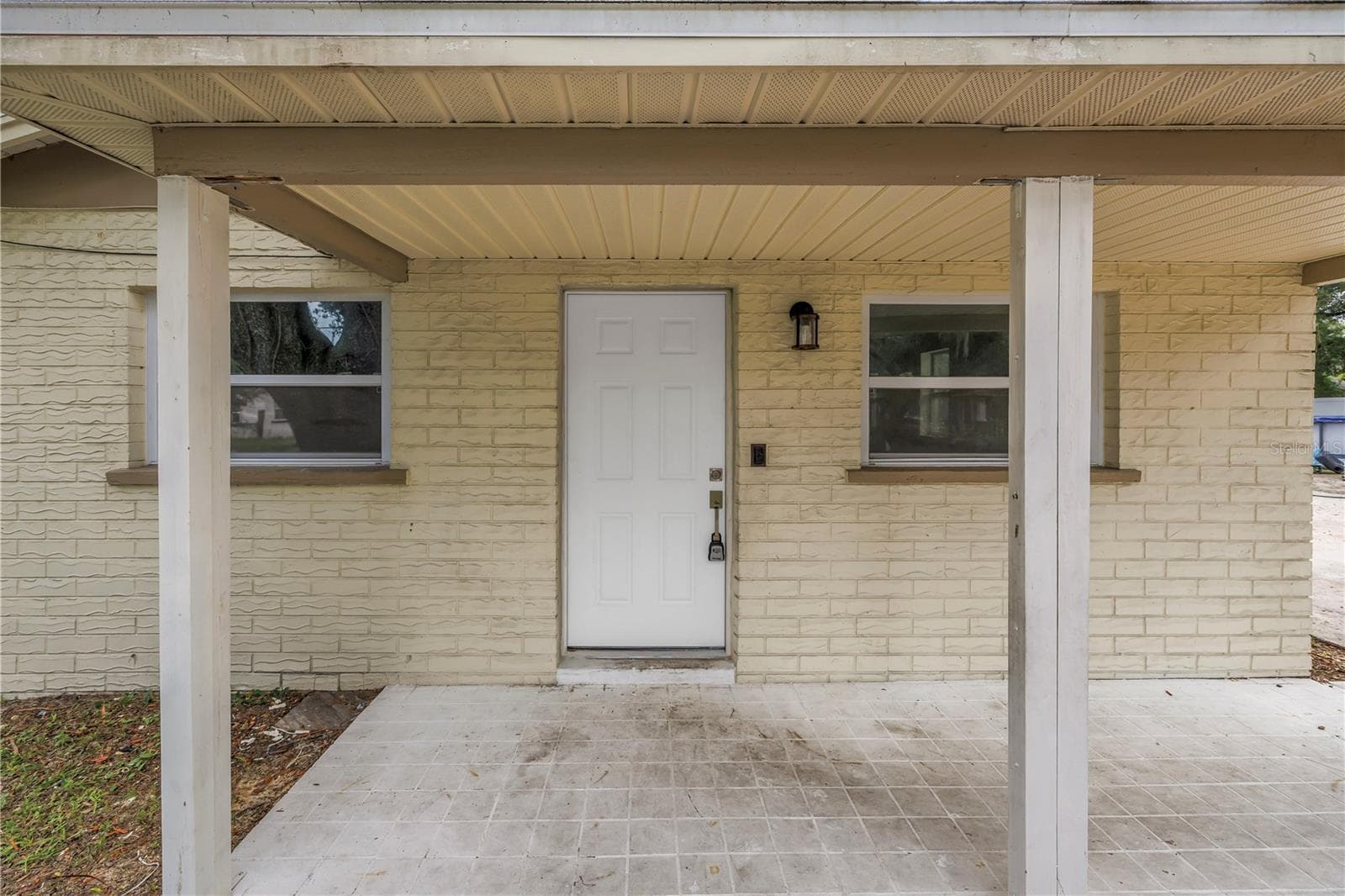 Single Family Residence at 1306 E NEW ORLEANS AVE, TAMPA, photo 7 of 46