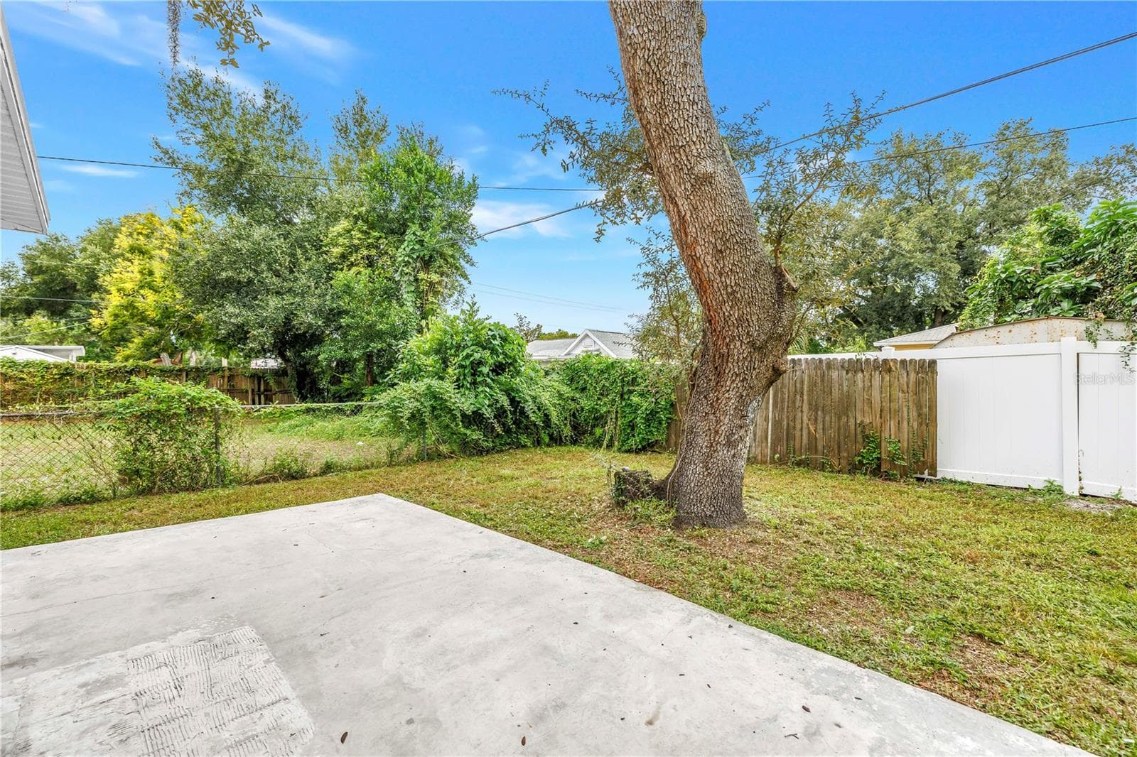 Single Family Residence at 1306 E NEW ORLEANS AVE, TAMPA, photo 14 of 46