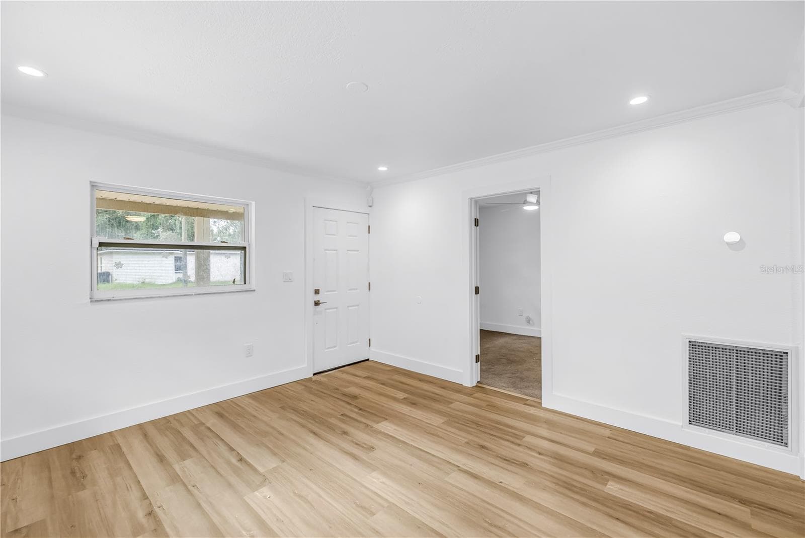 Single Family Residence at 1306 E NEW ORLEANS AVE, TAMPA, photo 17 of 46