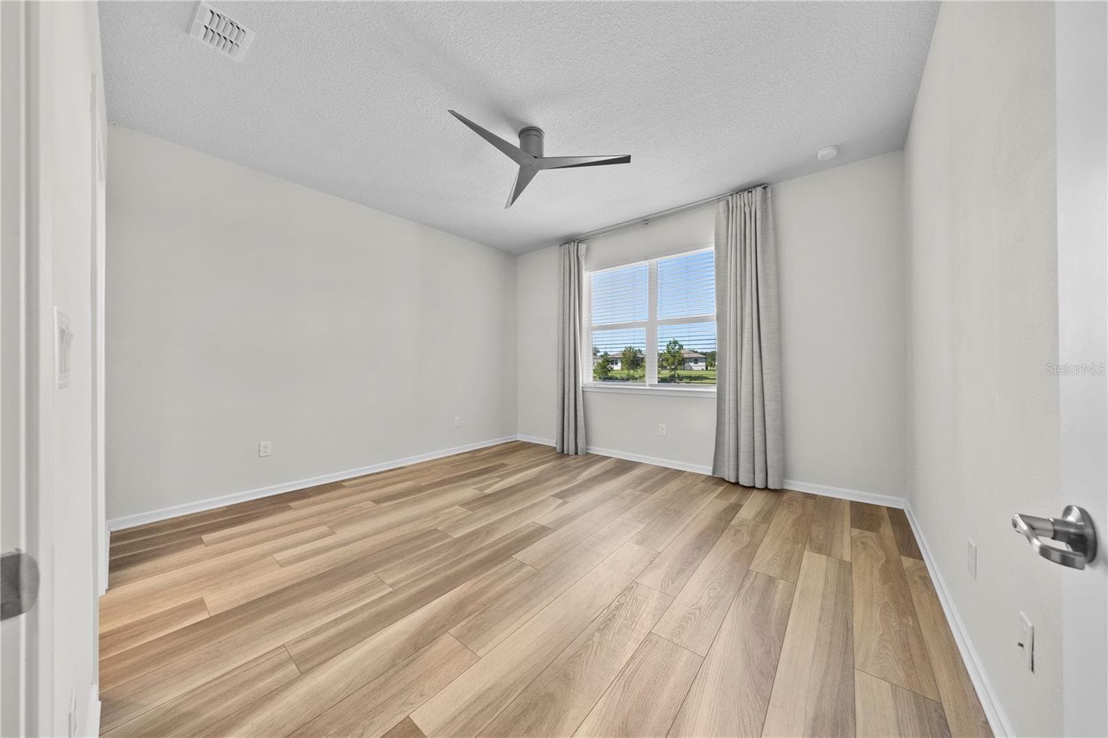 Single Family Residence at 6127 SW 93RD CIR, OCALA, photo 27 of 43