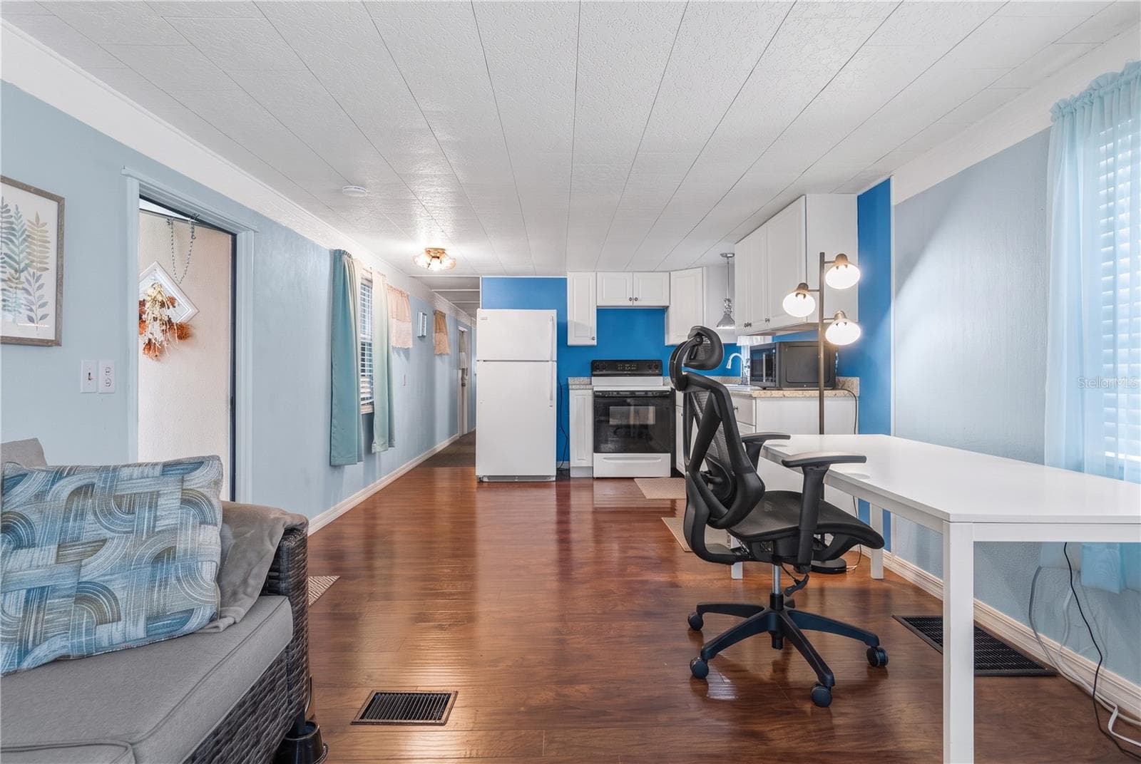 Living Room/Kitchen - 5316 53RD AVE E #Q11, BRADENTON