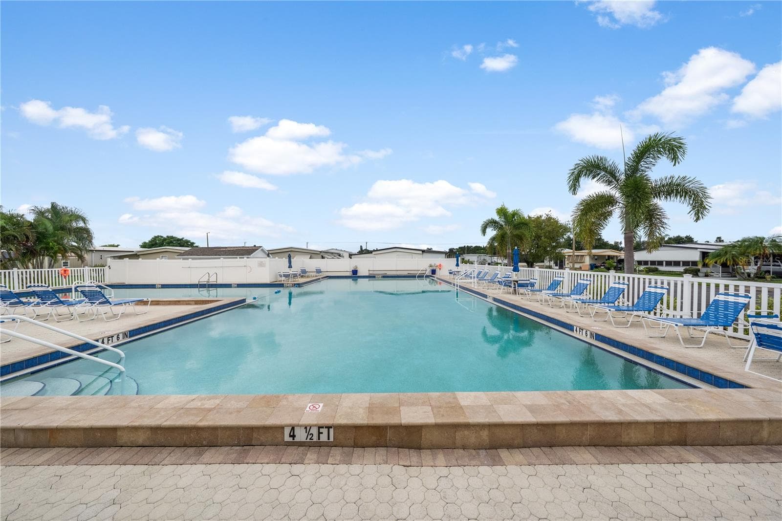 Clubhouse Pool - 5316 53RD AVE E #Q11, BRADENTON