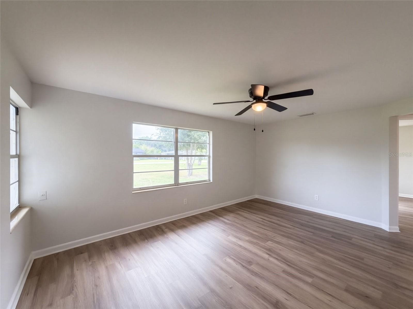 Single Family Residence at 1609 OLD DAYTONA RD, DELAND, photo 3 of 16