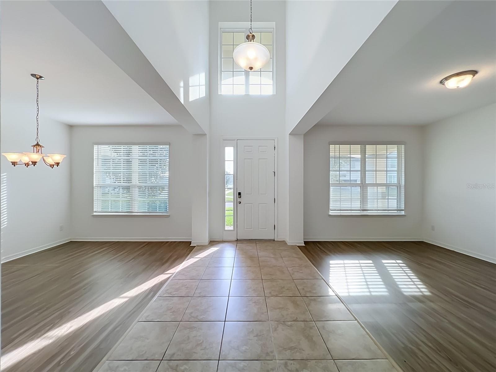 Single Family Residence at 1818 JUNIPER HAMMOCK ST, WINTER GARDEN, photo 6 of 55