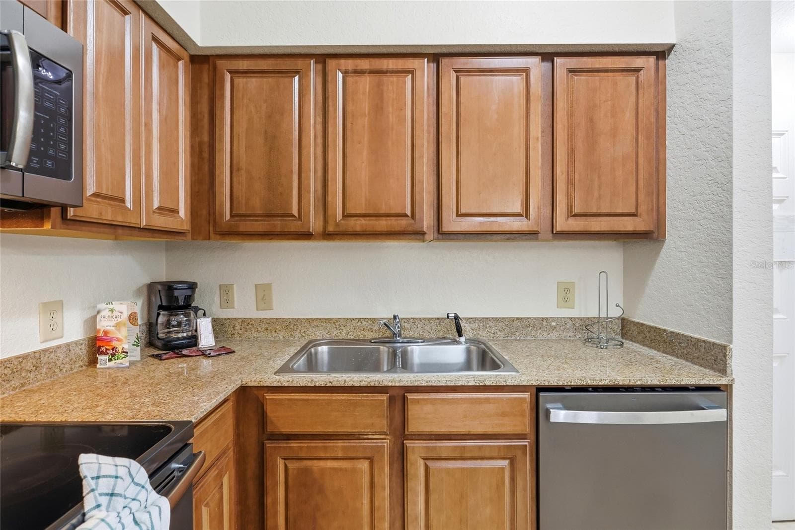 Condo - Hotel at 12521 FLORIDAYS RESORT DR #101F, ORLANDO, photo 9 of 36