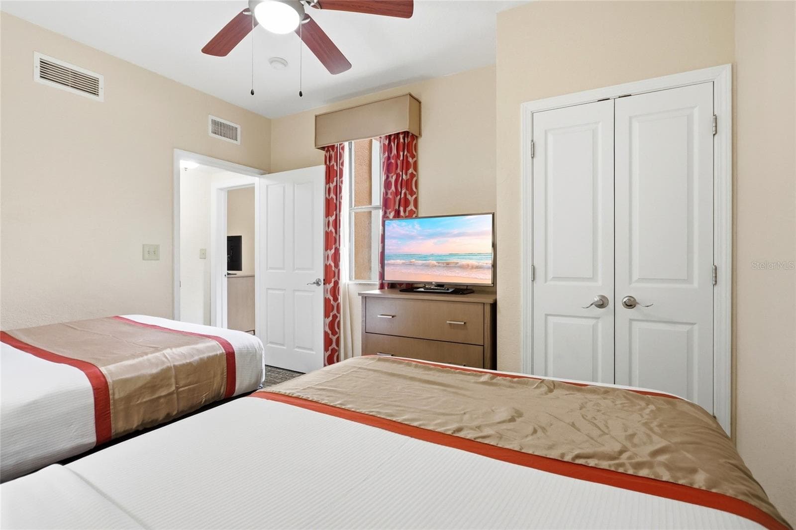 Condo - Hotel at 12521 FLORIDAYS RESORT DR #101F, ORLANDO, photo 22 of 36