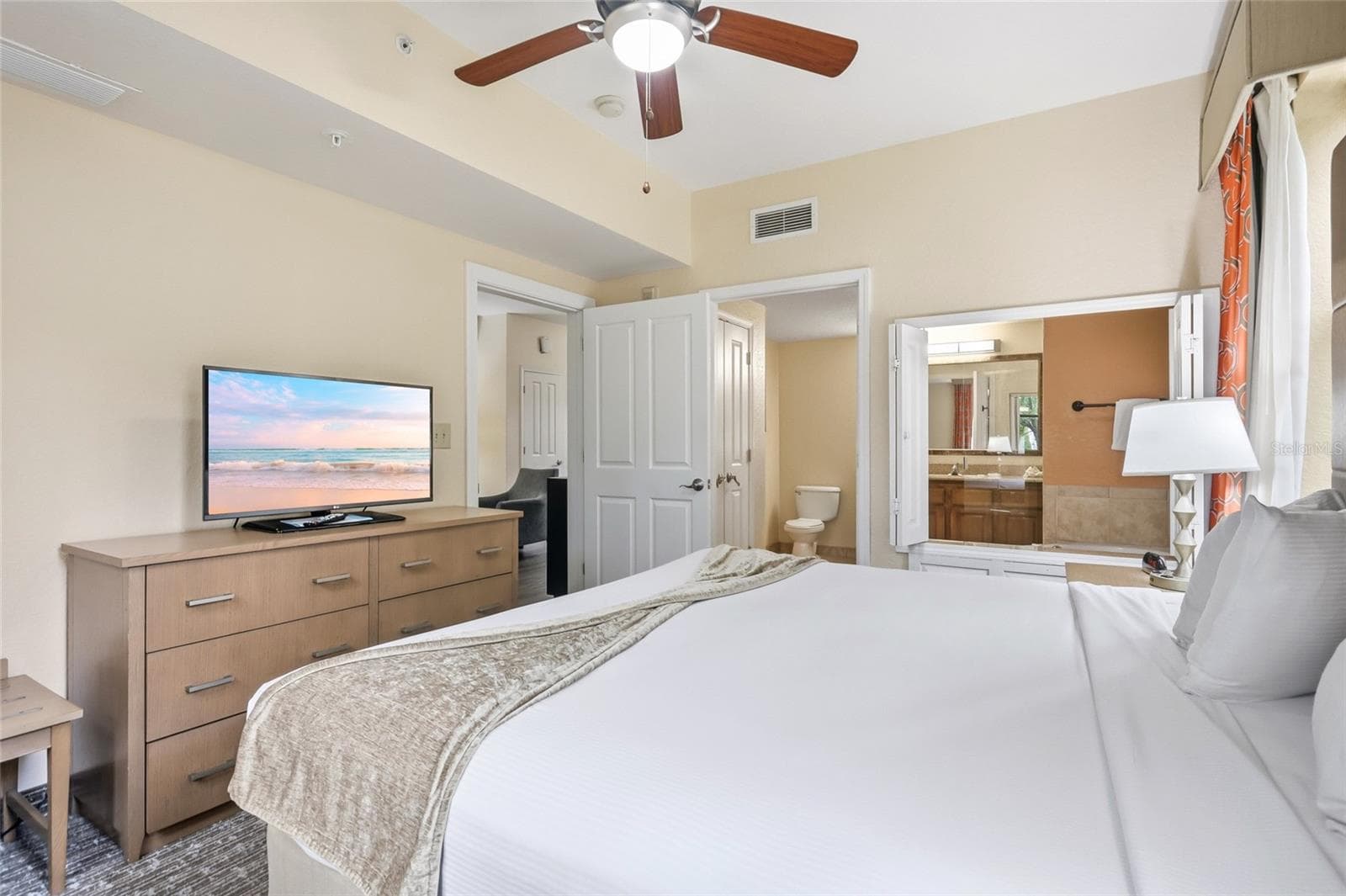 Condo - Hotel at 12521 FLORIDAYS RESORT DR #101F, ORLANDO, photo 35 of 36