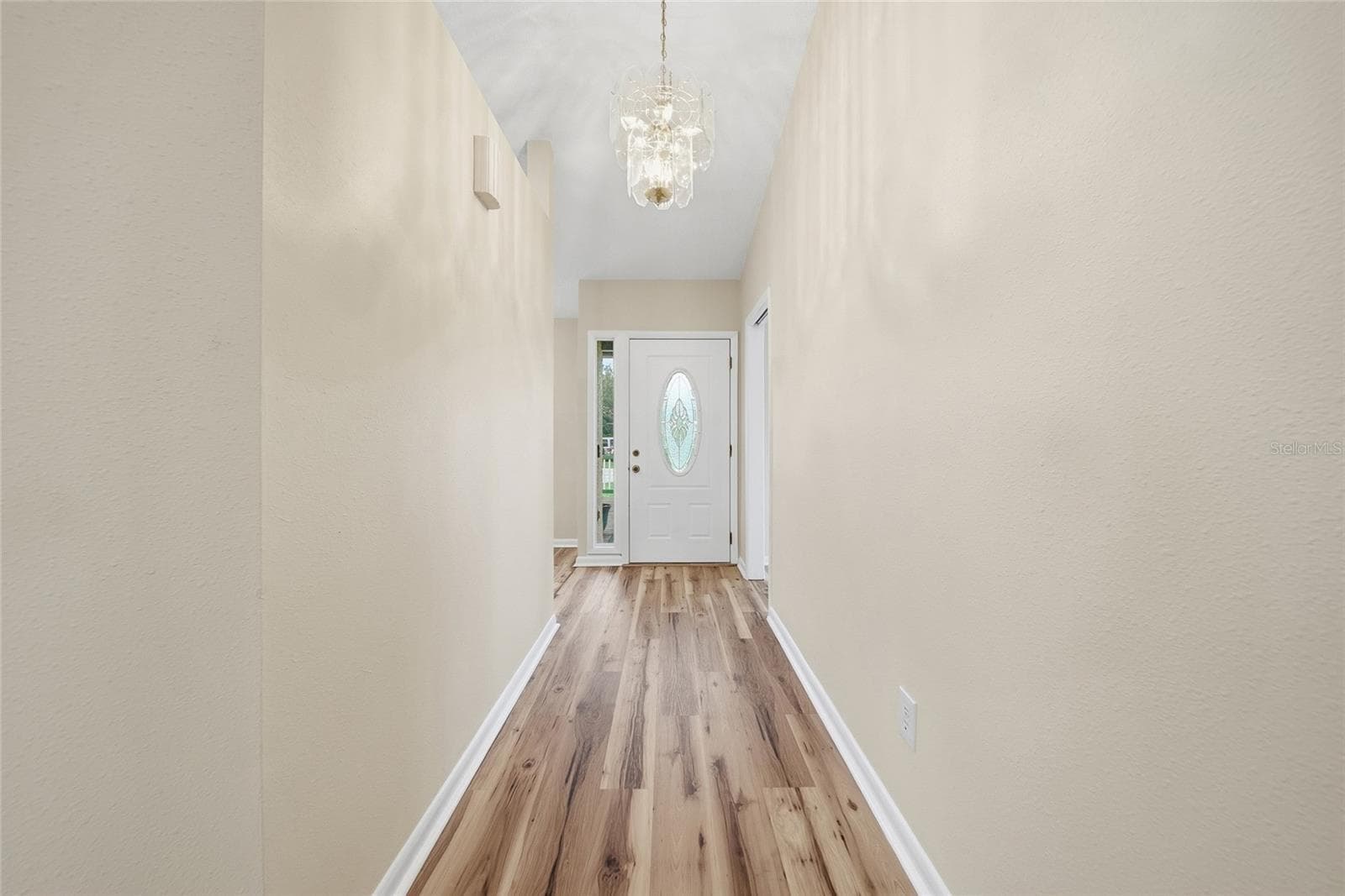 Hallway - 3179 LAKE SAXON DR, LAND O LAKES