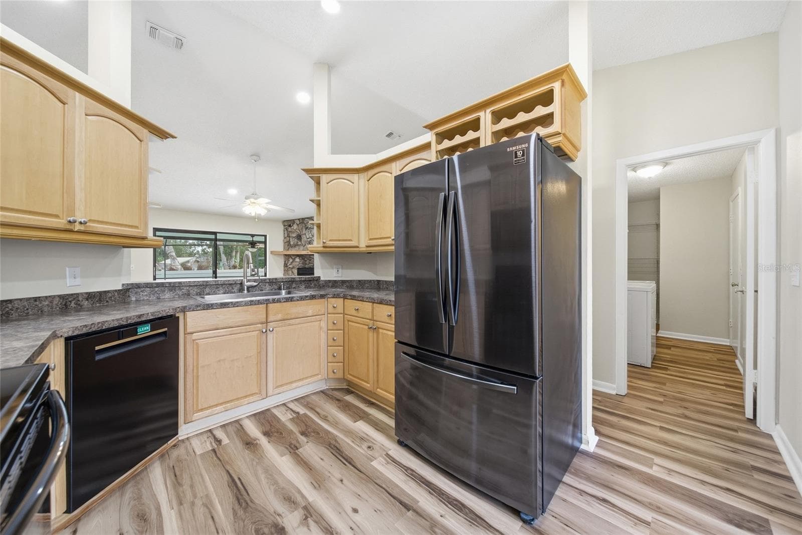 Single Family Residence at 3179 LAKE SAXON DR, LAND O LAKES, photo 16 of 44