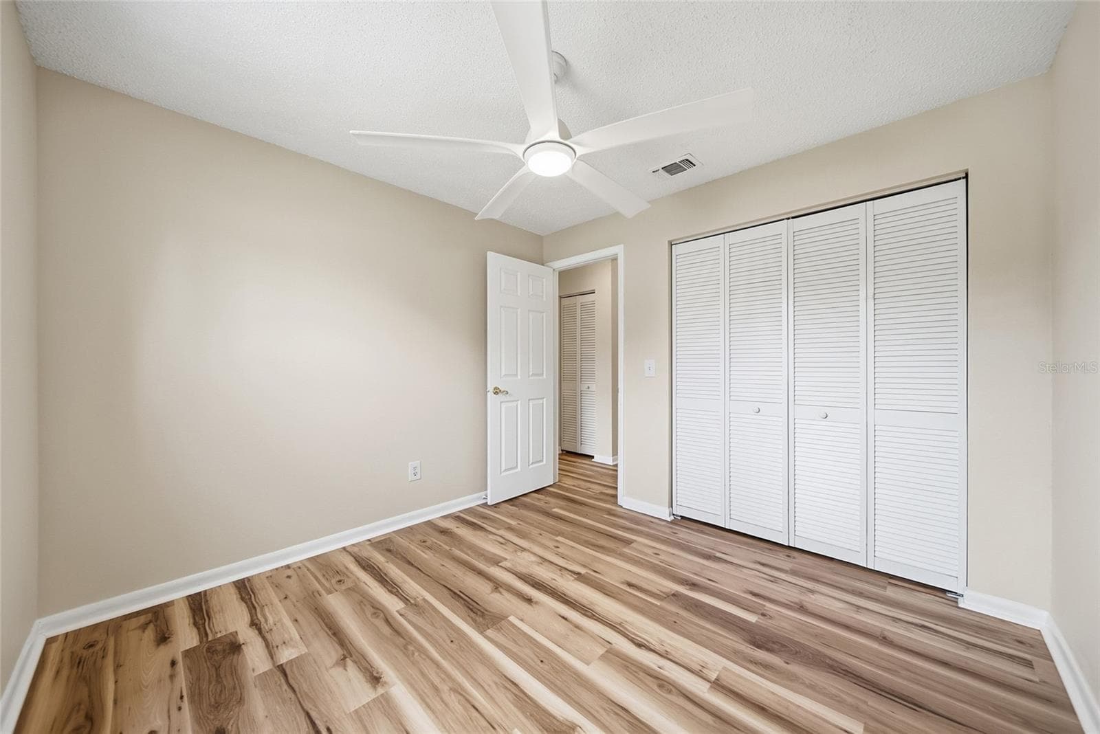 Single Family Residence at 3179 LAKE SAXON DR, LAND O LAKES, photo 26 of 44