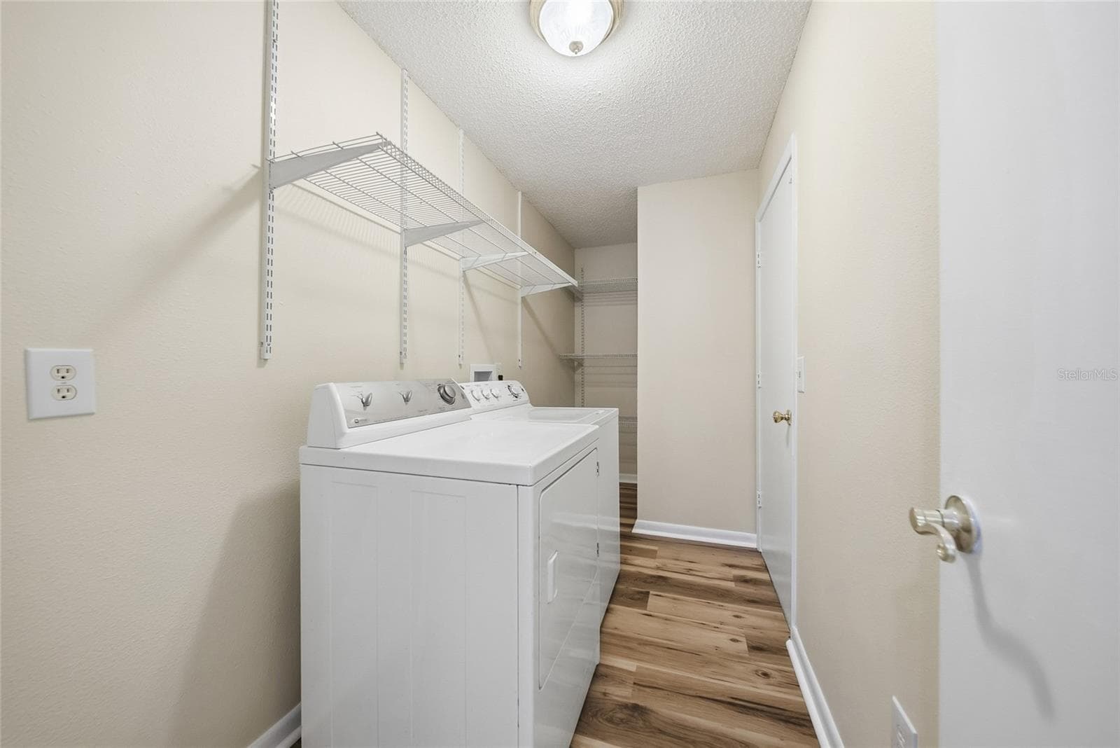 Laundry room - 3179 LAKE SAXON DR, LAND O LAKES
