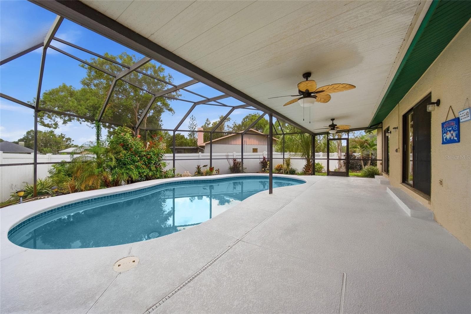 Covered pool area - 3179 LAKE SAXON DR, LAND O LAKES