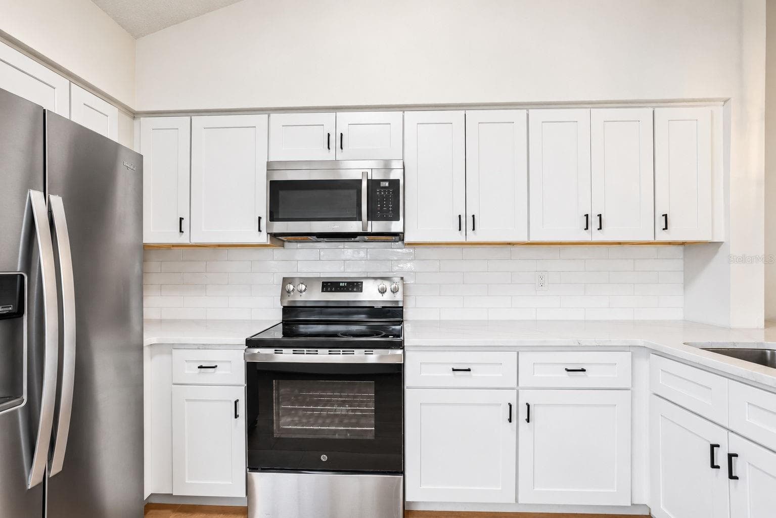 Condominium at 6924 STONES THROW CIR N #8307, ST PETERSBURG, photo 8 of 54