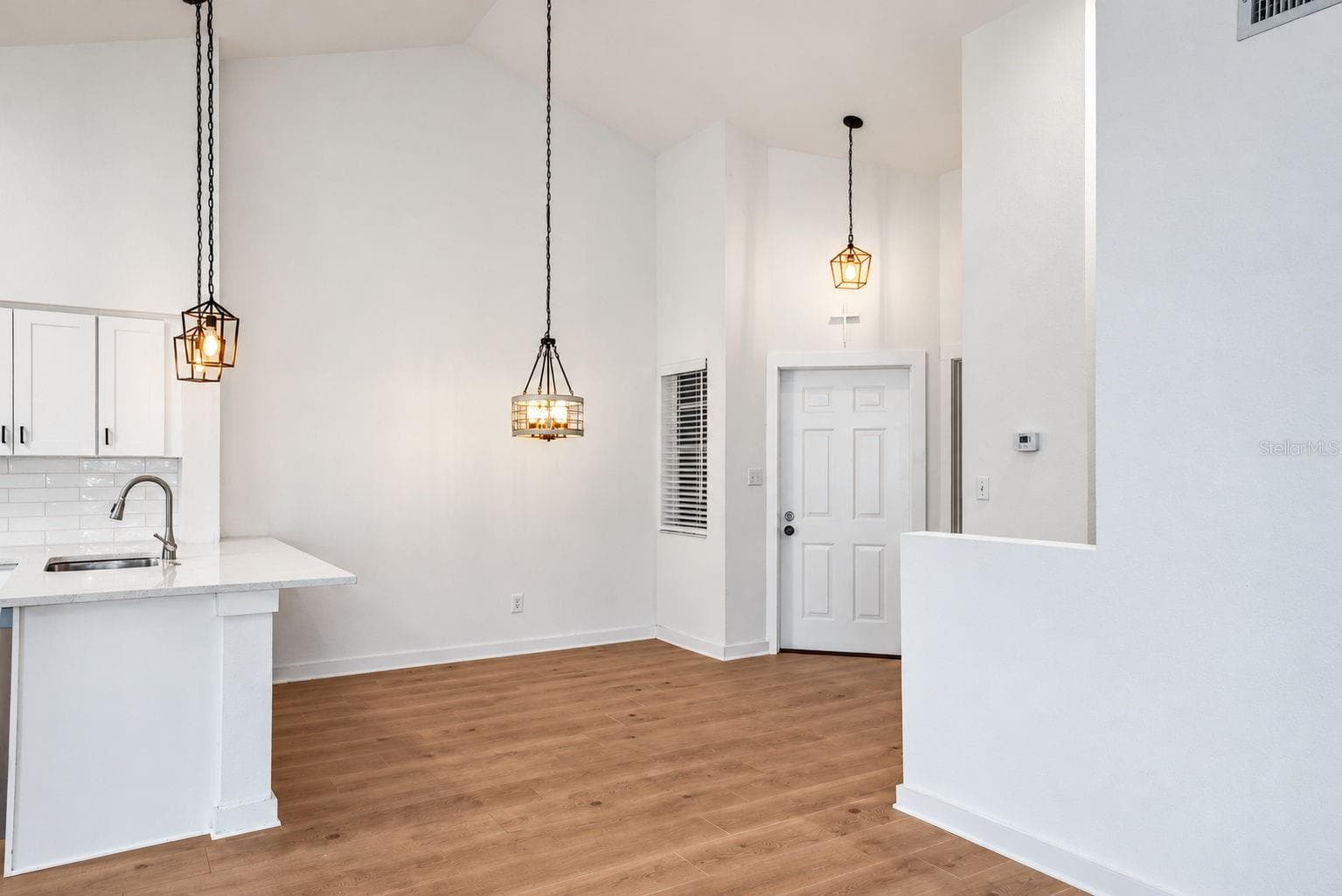 Condominium at 6924 STONES THROW CIR N #8307, ST PETERSBURG, photo 9 of 54