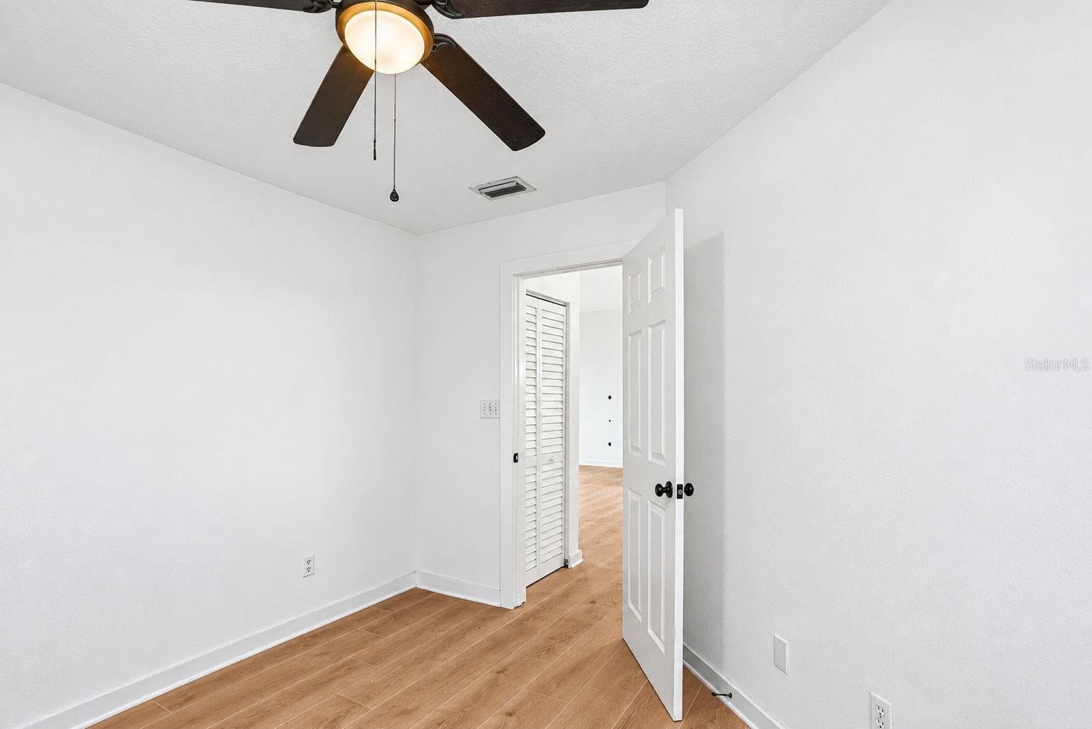 Condominium at 6924 STONES THROW CIR N #8307, ST PETERSBURG, photo 25 of 54