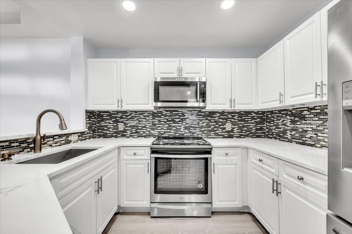 Condominium at 3948 POMODORO CIR #102, CAPE CORAL, photo 14 of 45