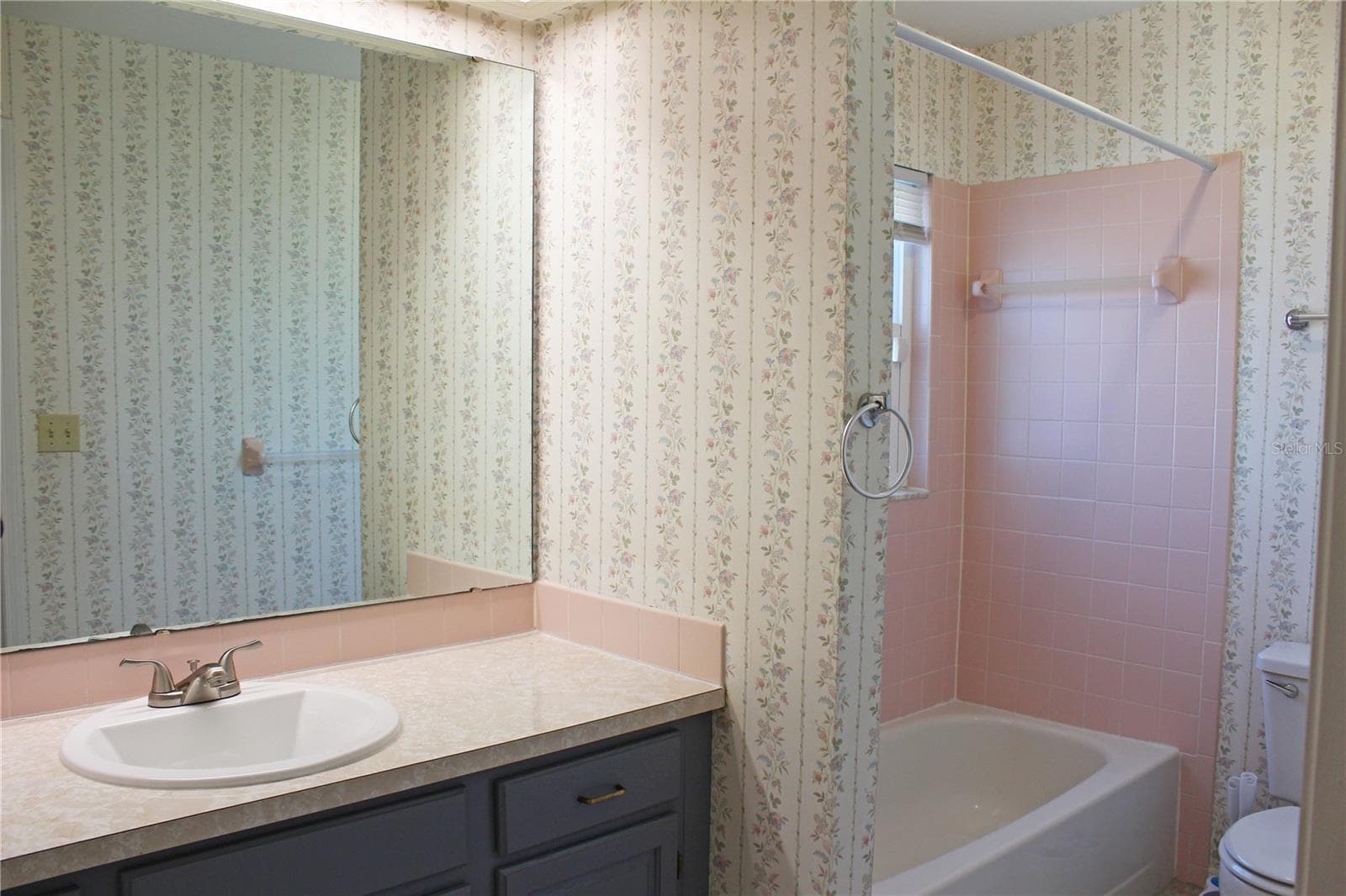 Single Family Residence at 6015 SEAGULL LN, LAKELAND, photo 5 of 37