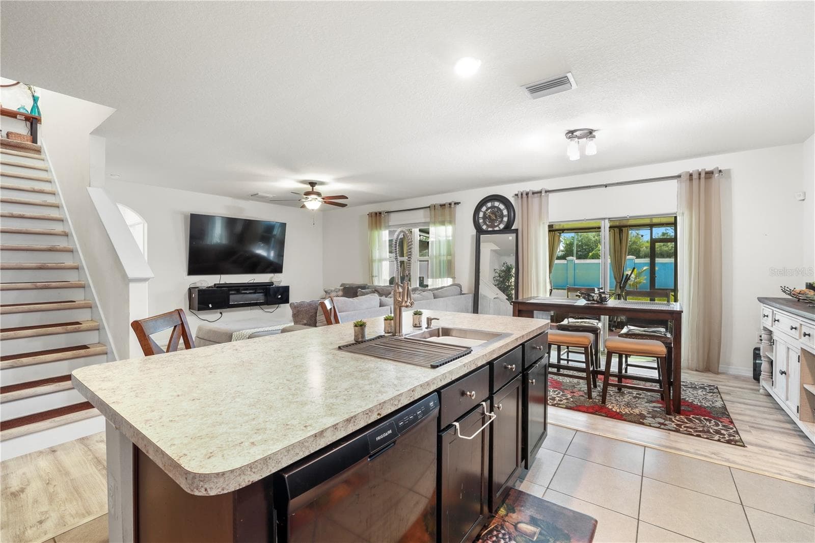 Single Family Residence at 10317 GEESE TRAIL CIR, RUSKIN, photo 8 of 50