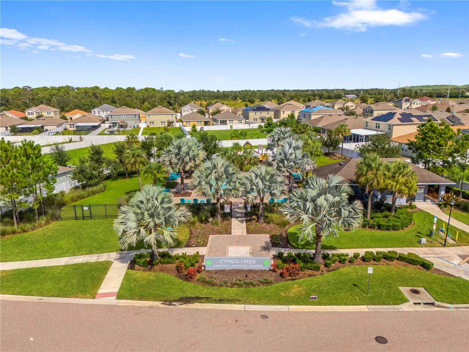 Single Family Residence at 10317 GEESE TRAIL CIR, RUSKIN, photo 45 of 50