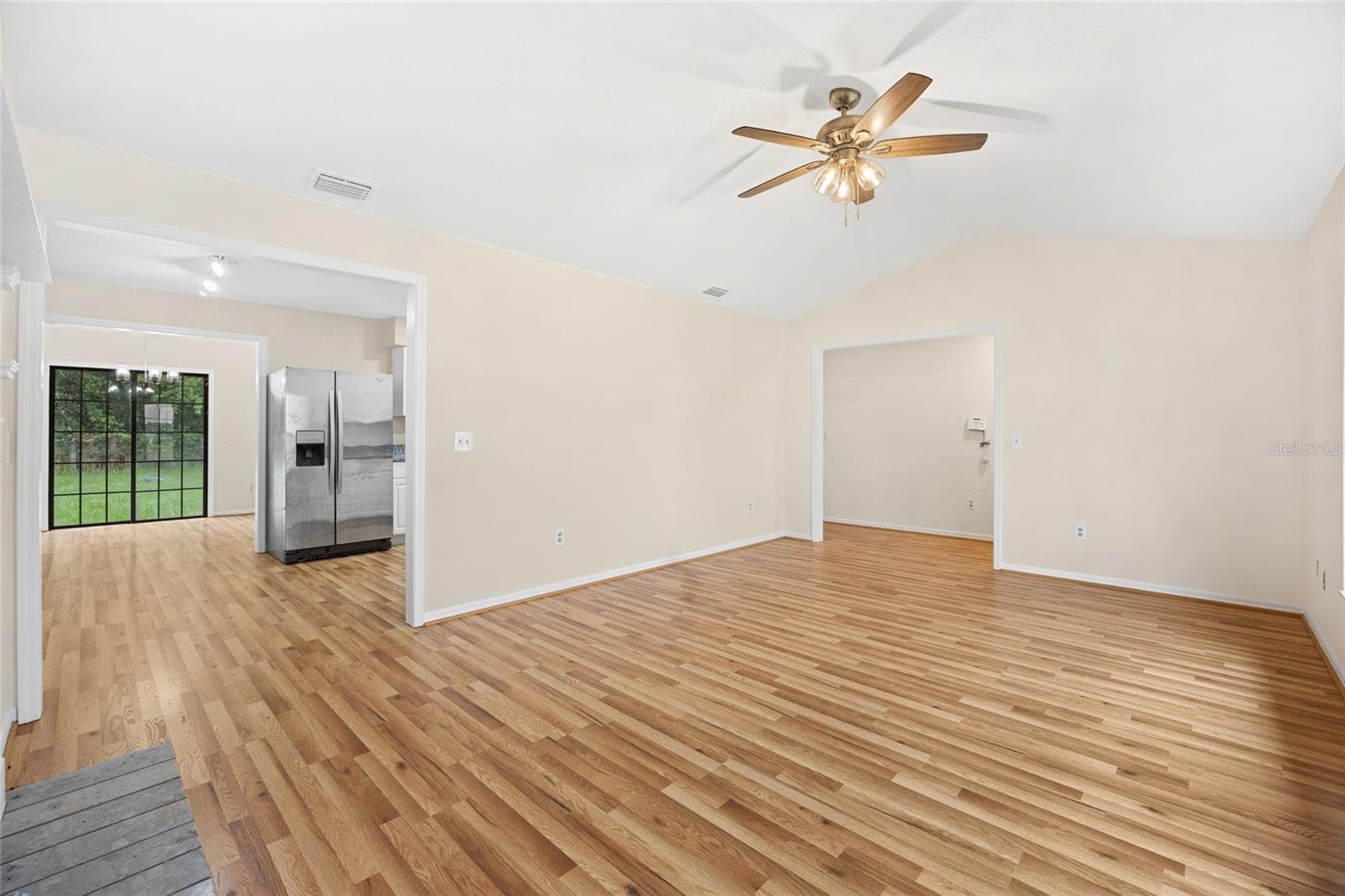 Single Family Residence at 34 PINE CRSE, OCALA, photo 8 of 40