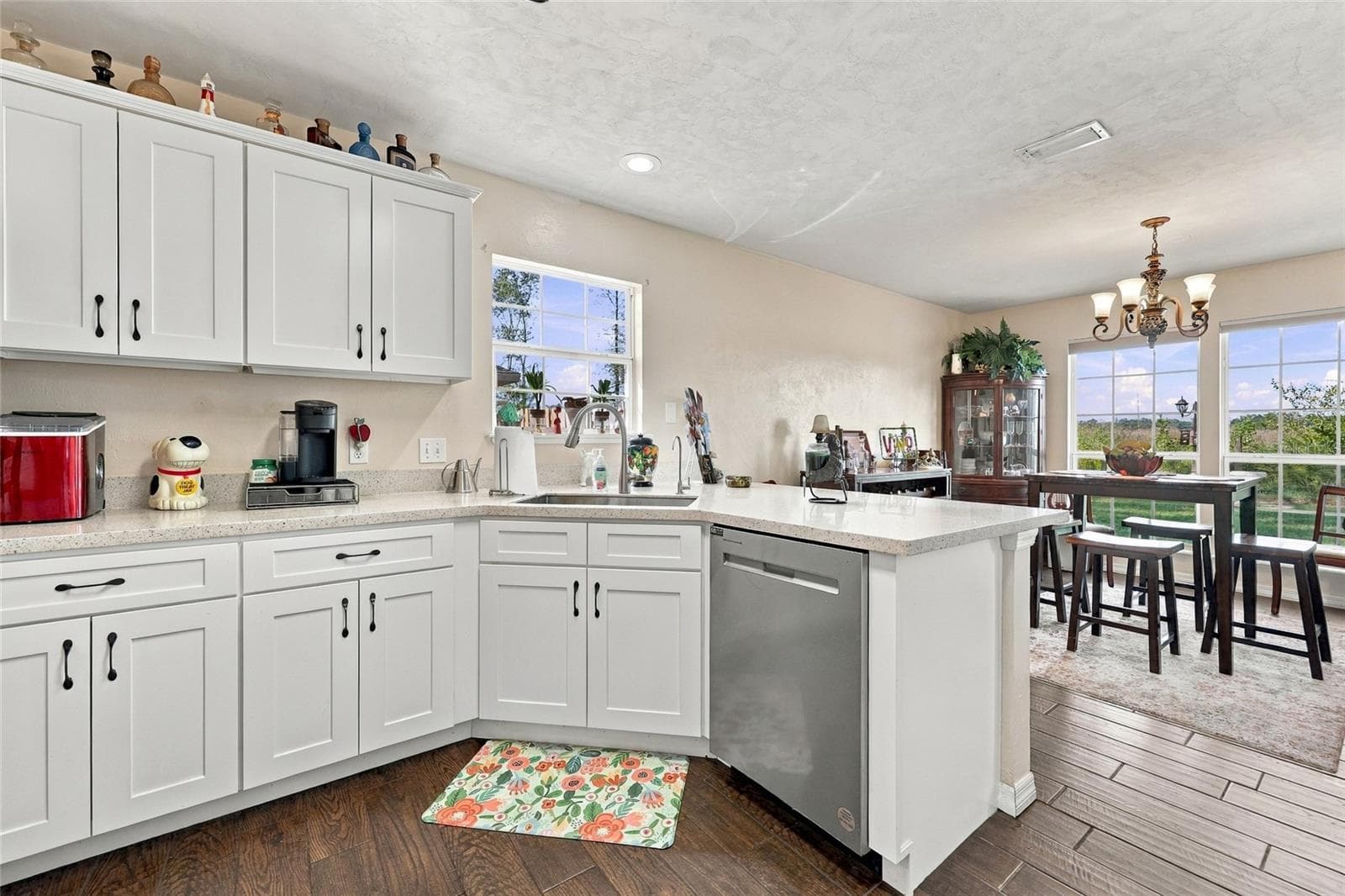 Kitchen - 25372 NW 10TH AVE, NEWBERRY