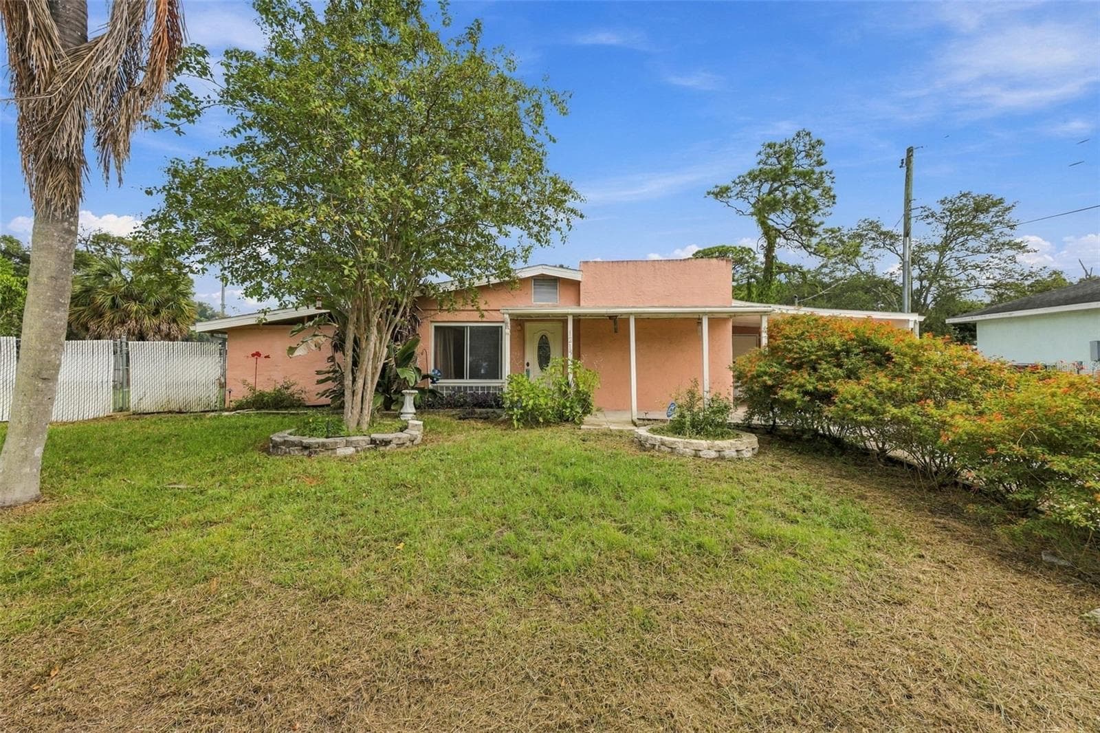 Single Family Residence at 1215 56TH AVENUE DR E, BRADENTON, photo 2 of 37
