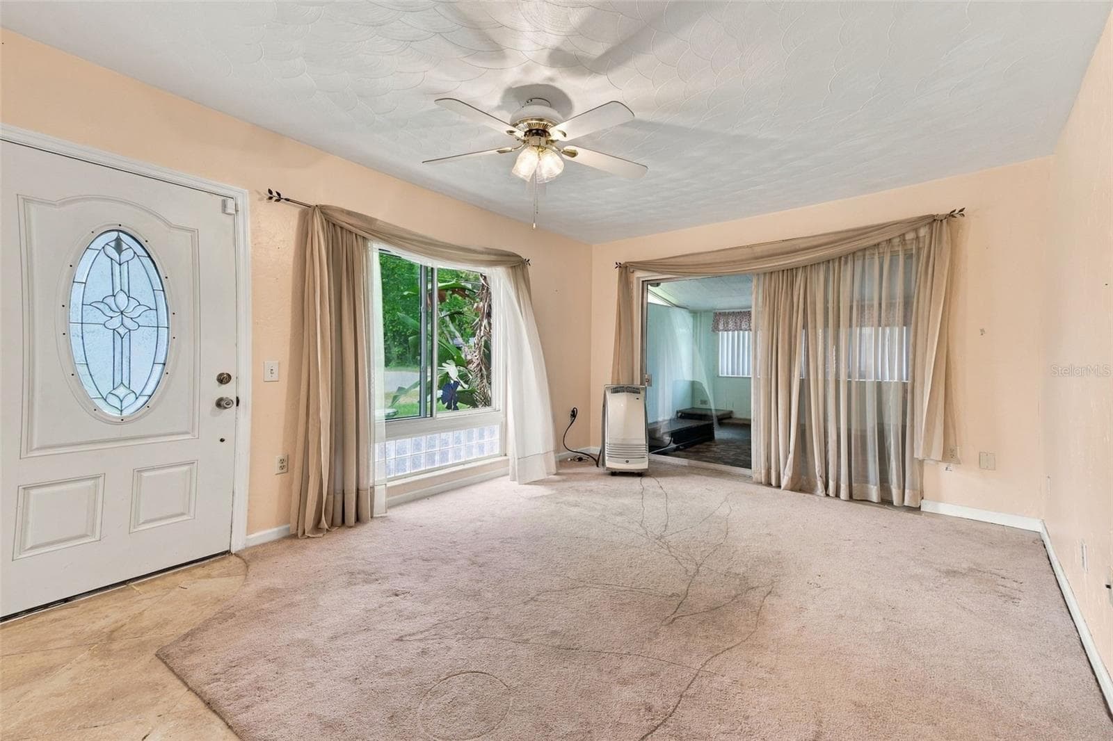 Single Family Residence at 1215 56TH AVENUE DR E, BRADENTON, photo 9 of 37