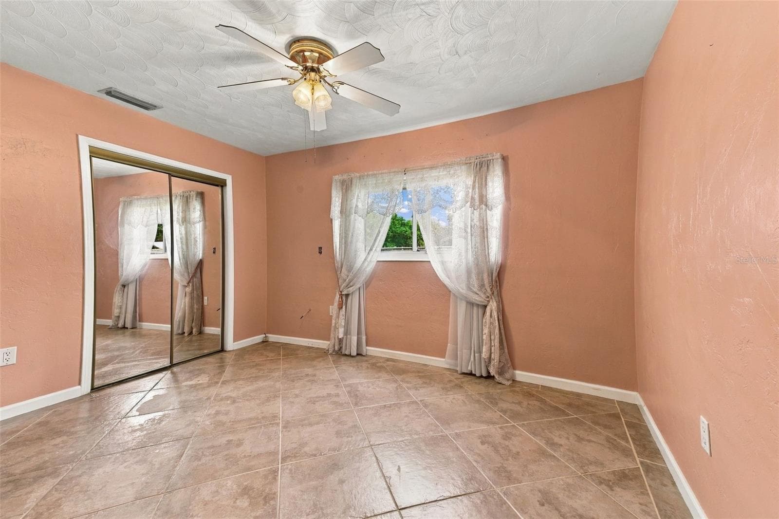 Single Family Residence at 1215 56TH AVENUE DR E, BRADENTON, photo 18 of 37