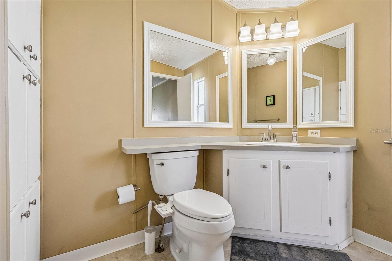Manufactured Home at 25109 CLIFFORD HL, LEESBURG, photo 29 of 37