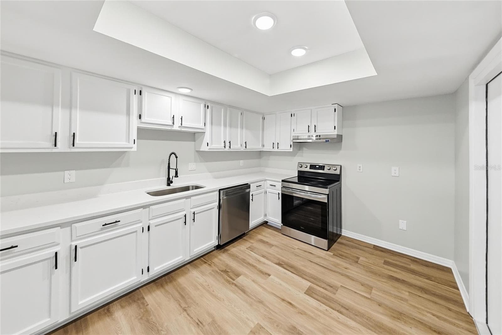 Single Family Residence at 1361 SAN DIEGO CT, WINTER SPRINGS, photo 6 of 18