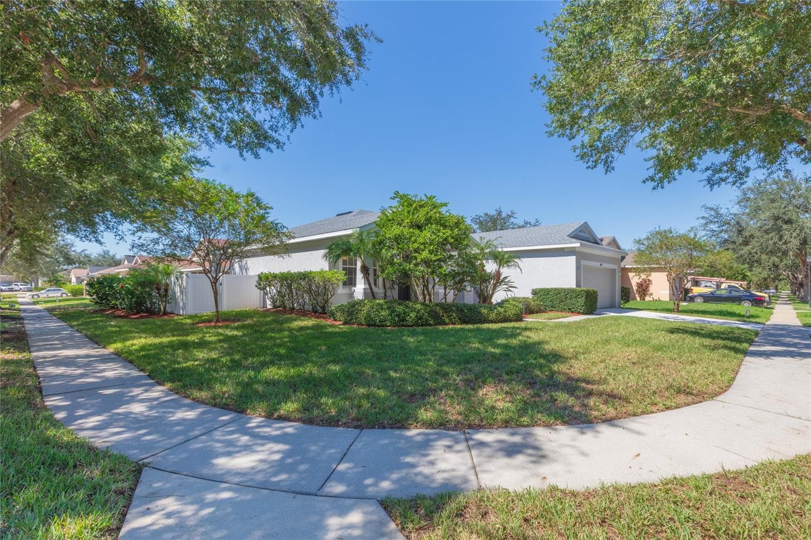 Single Family Residence at 11817 HOLLY CREST LN, RIVERVIEW, photo 3 of 61