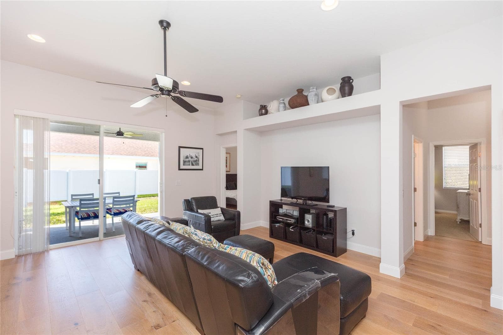 Single Family Residence at 11817 HOLLY CREST LN, RIVERVIEW, photo 14 of 61