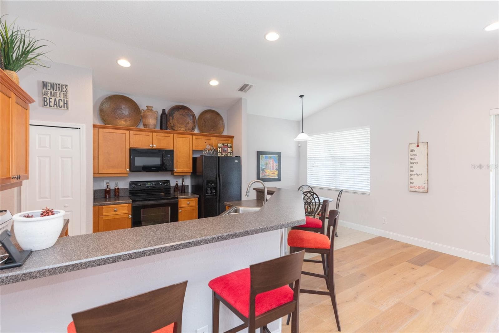 Single Family Residence at 11817 HOLLY CREST LN, RIVERVIEW, photo 20 of 61