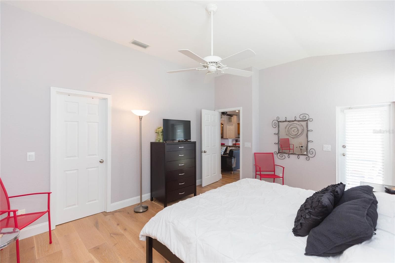 Single Family Residence at 11817 HOLLY CREST LN, RIVERVIEW, photo 27 of 61