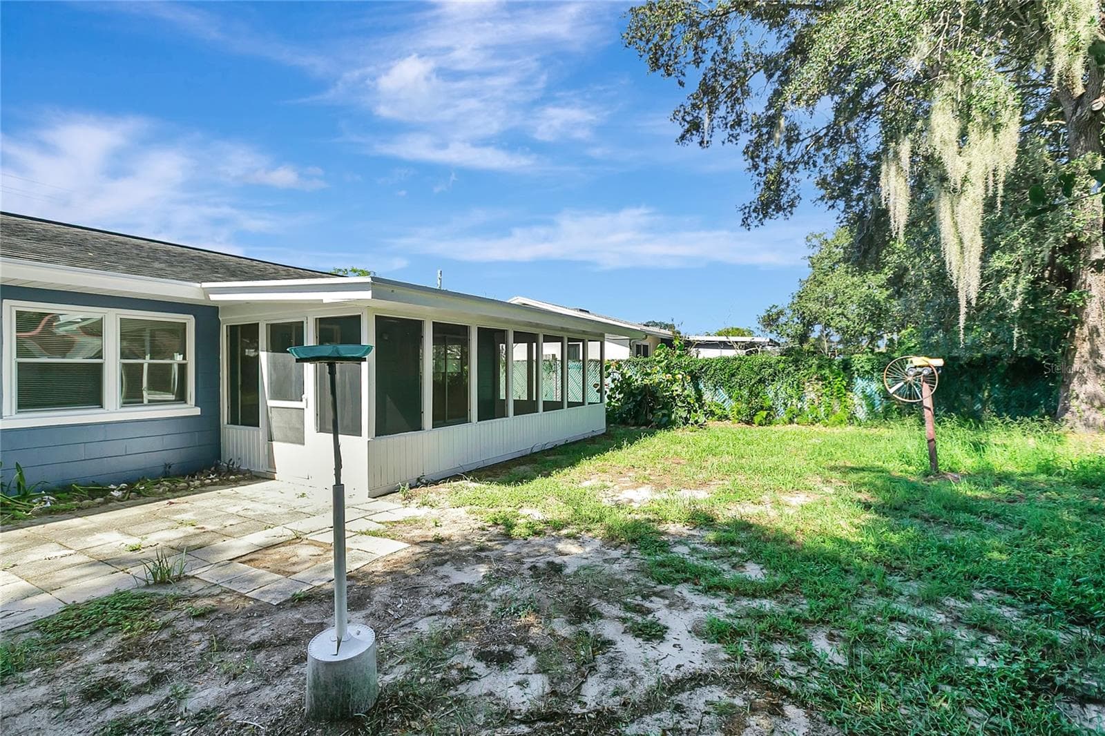 Single Family Residence at 420 HILLCREST DR SE, WINTER HAVEN, photo 39 of 42